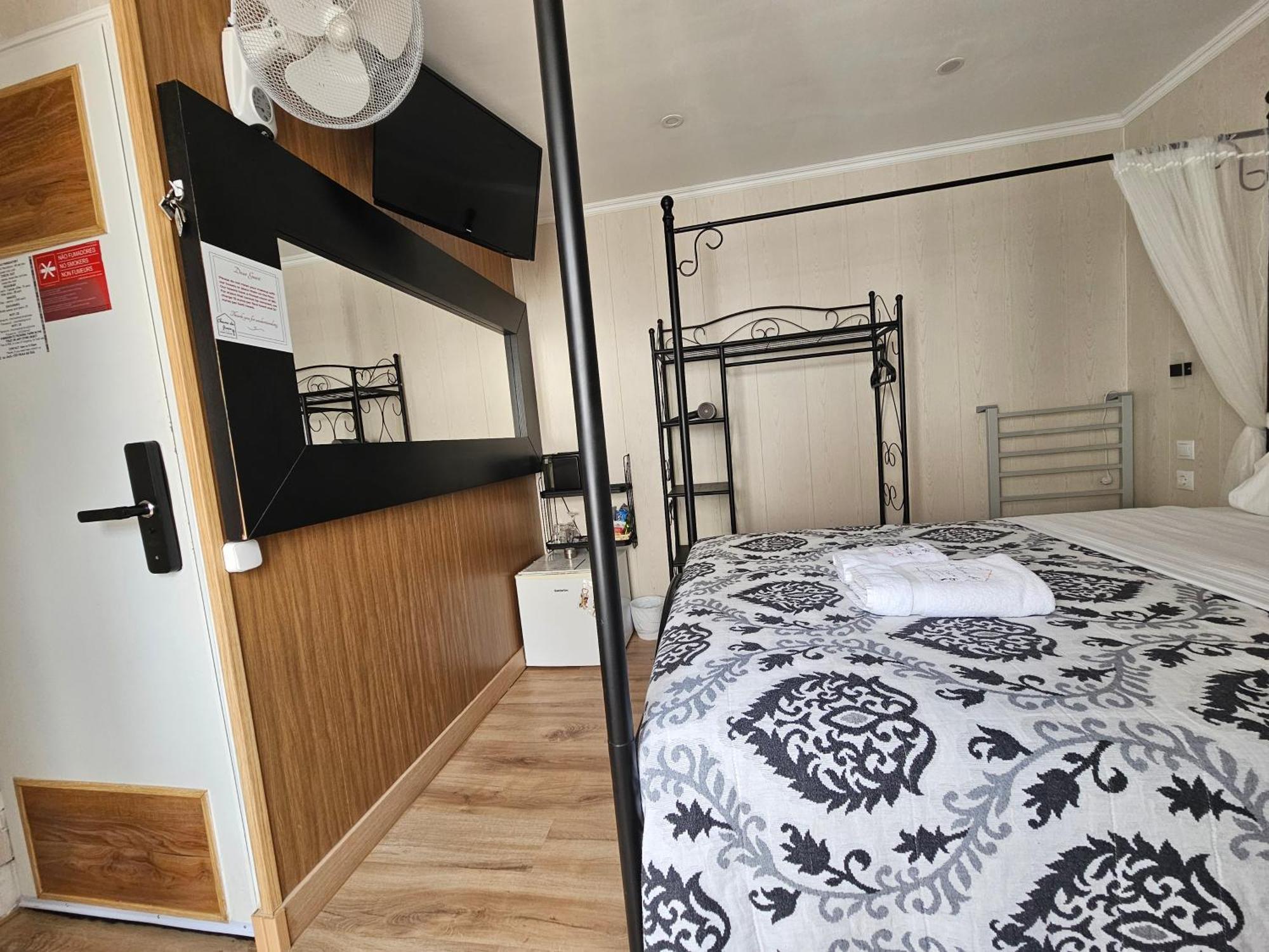 Charme Da Graca - Guest House Lisboa Ngoại thất bức ảnh